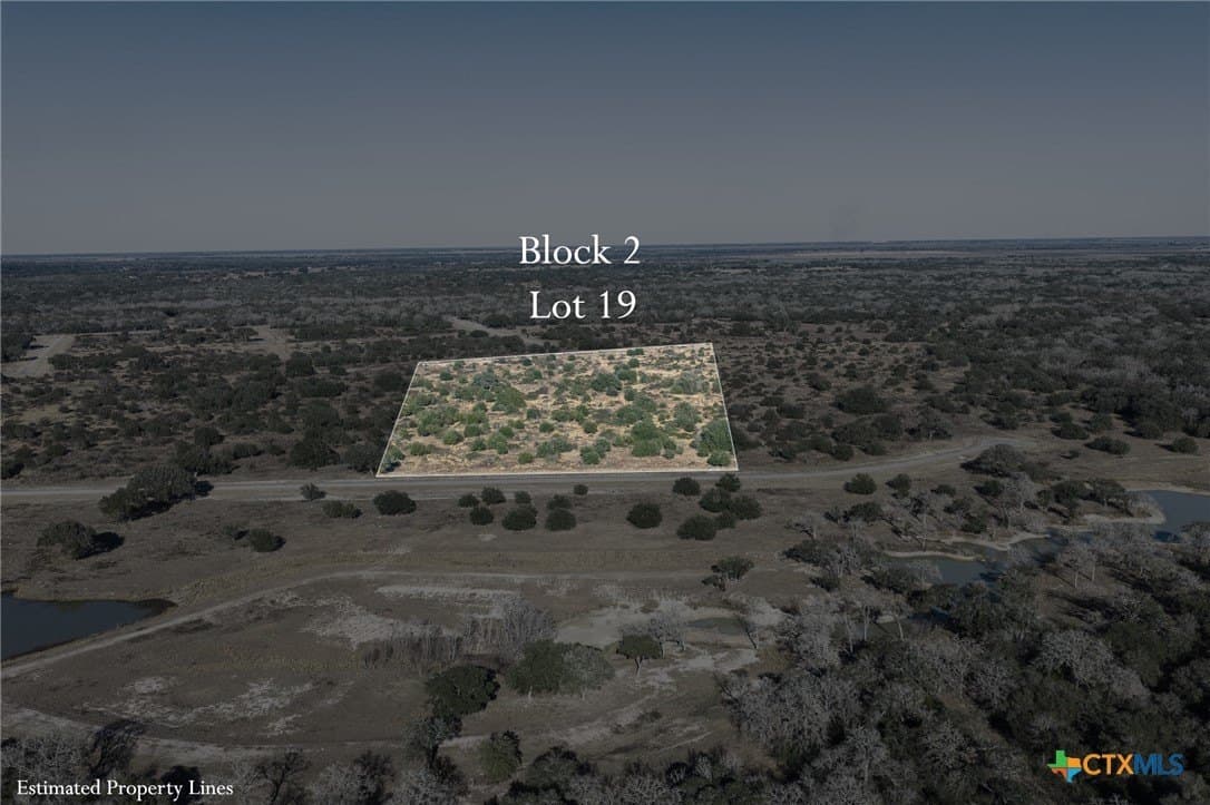 17.5 acres in Victoria County - photo 2