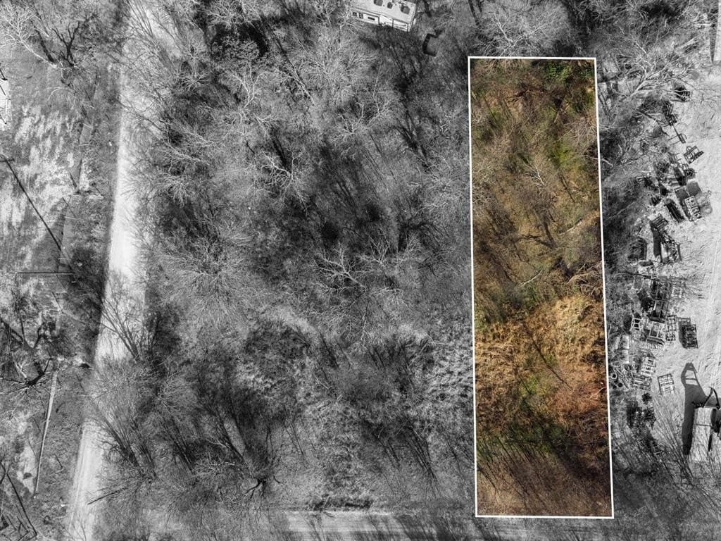 0.19 acres in Hill County - photo 7