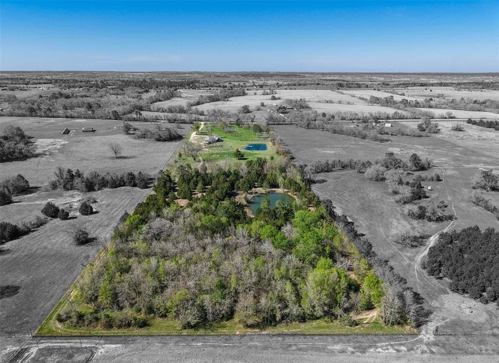 16.06 acres in Grimes County - photo 37