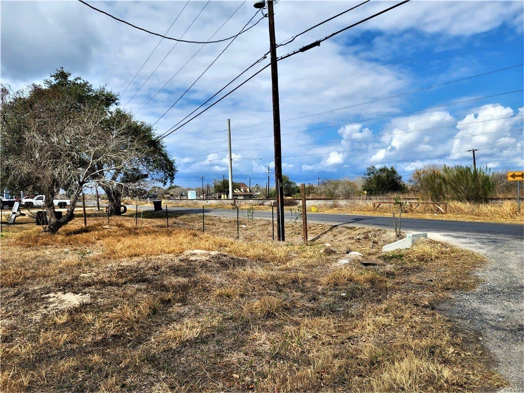 0.06 acres in San Patricio County - photo 6