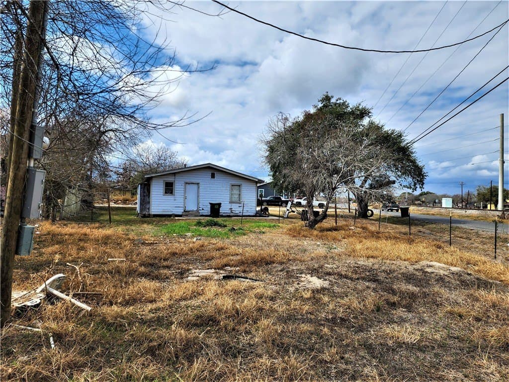 0.06 acres in San Patricio County - photo 9