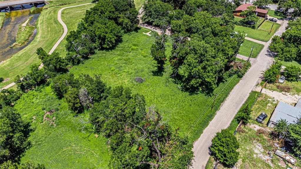 1.07 acres in Johnson County - photo 6