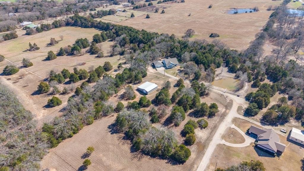 19.96 acres in Hunt County - photo 4