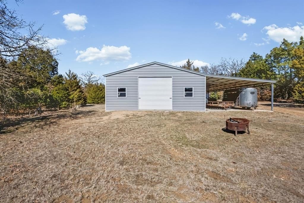 19.96 acres in Hunt County - photo 9