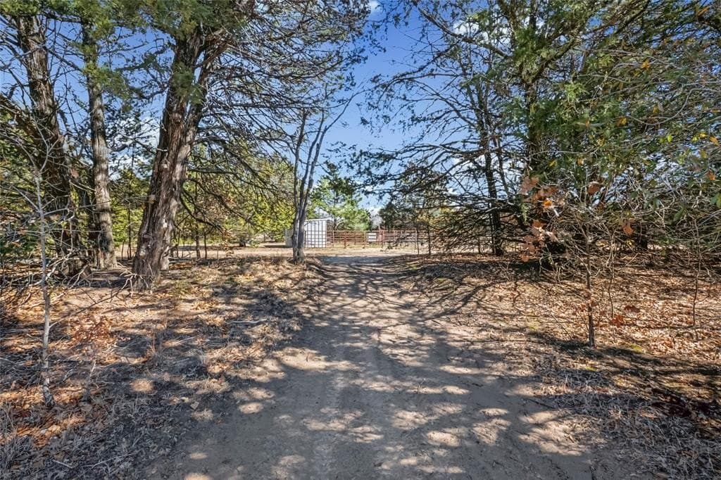 19.96 acres in Hunt County - photo 32
