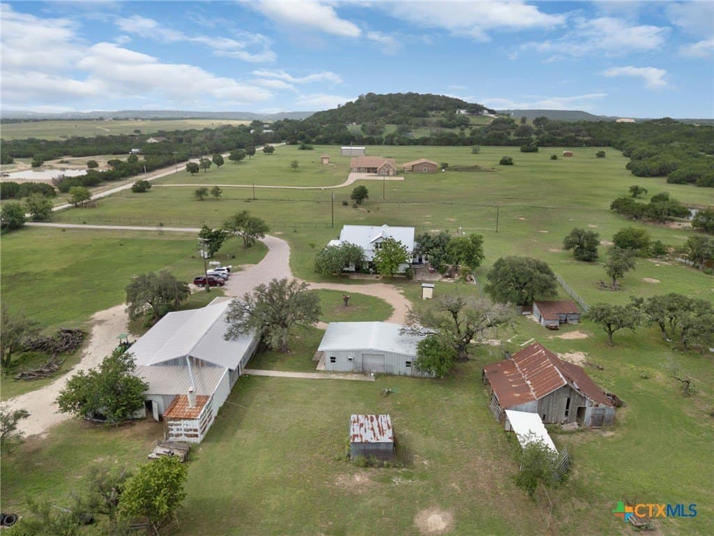 10.34 acres in Coryell County - photo 3