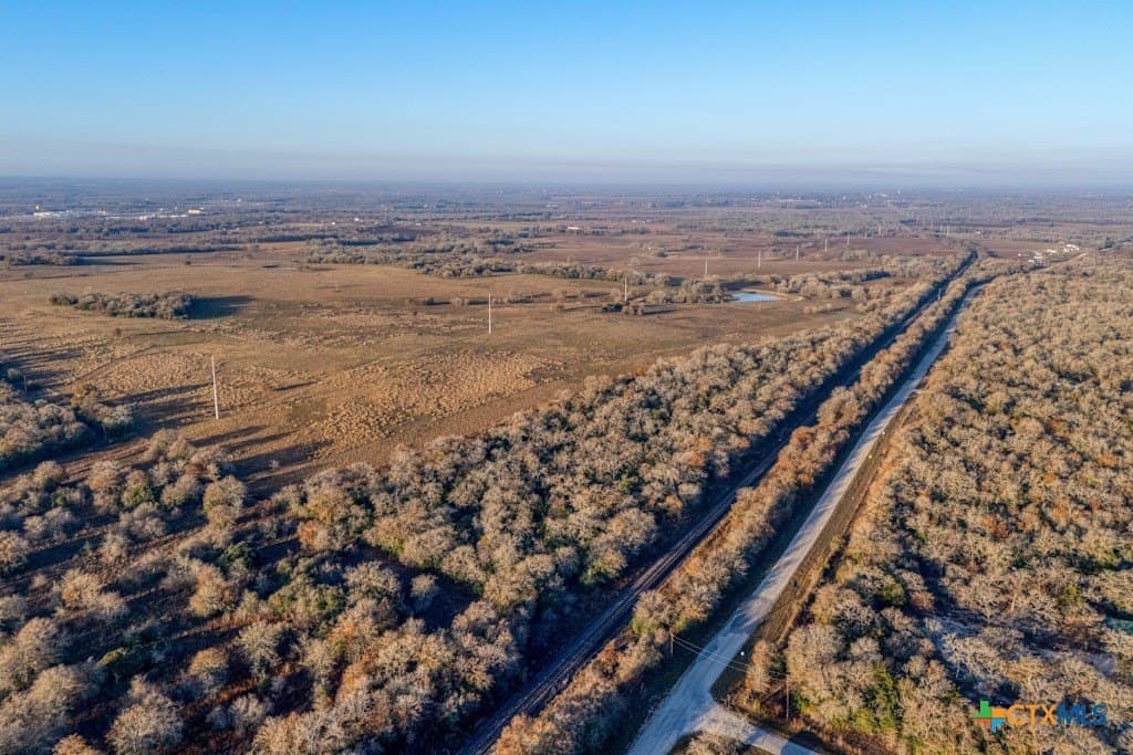 9.93 acres in Caldwell County - photo 4