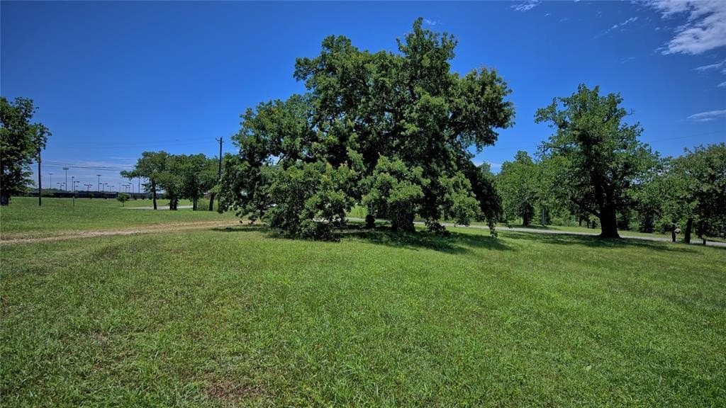 2.58 acres in Montague County - photo 11