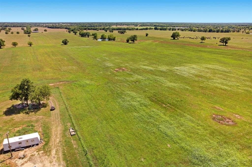 100 acres in Hopkins County - photo 25
