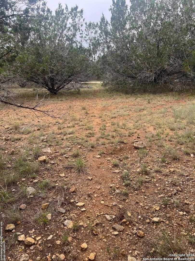 5.28 acres in Bandera County - photo 25
