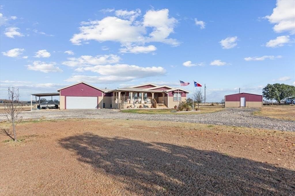 19.99 acres in Hill County - photo 9