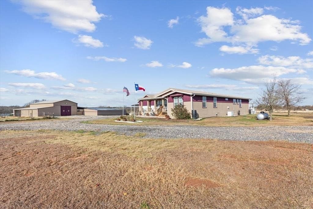 19.99 acres in Hill County - photo 7