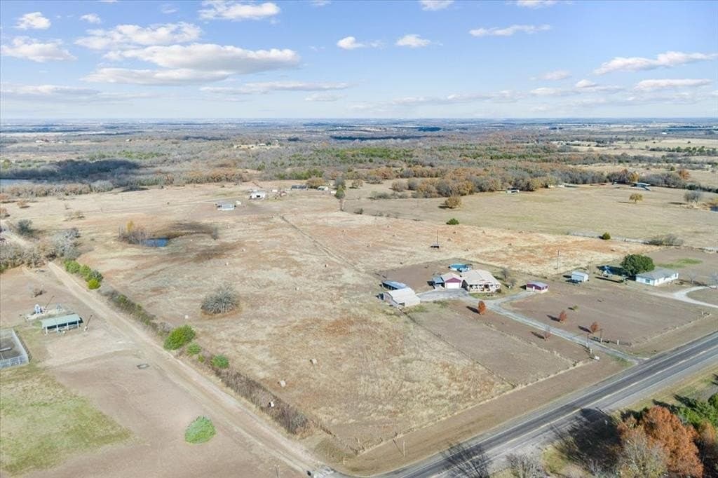 19.99 acres in Hill County - photo 39