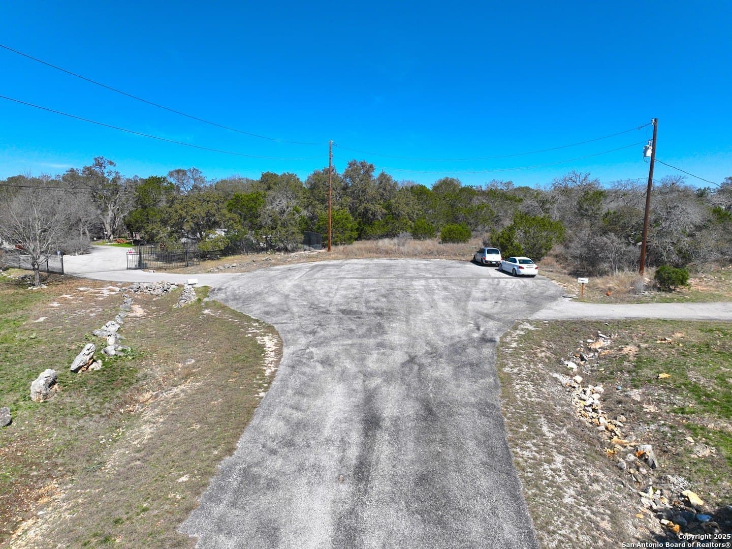 1.31 acres in Comal County - photo 4