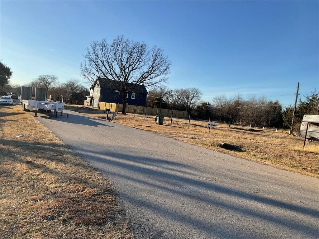 0.24 acres in Tarrant County - photo 3