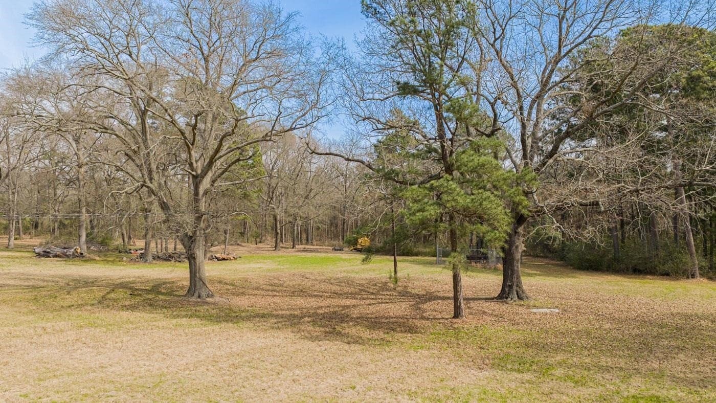 8.25 acres in Gregg County - photo 4