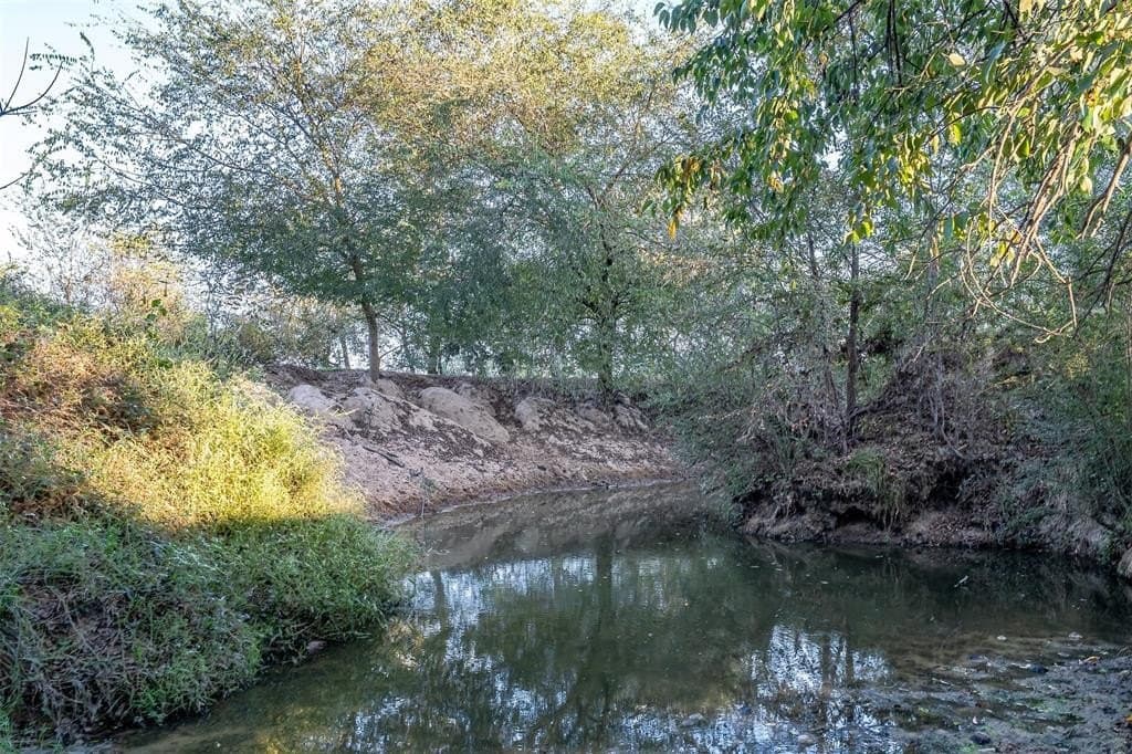107.7 acres in Wood County - photo 4