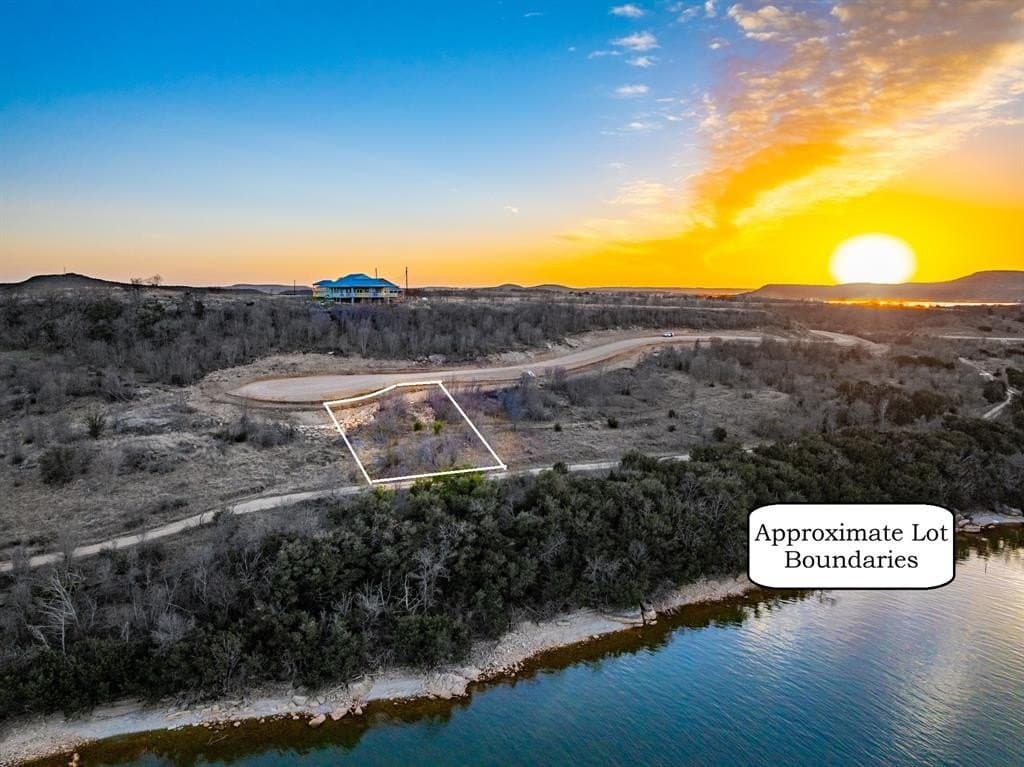 0.75 acres in Young County - photo 2