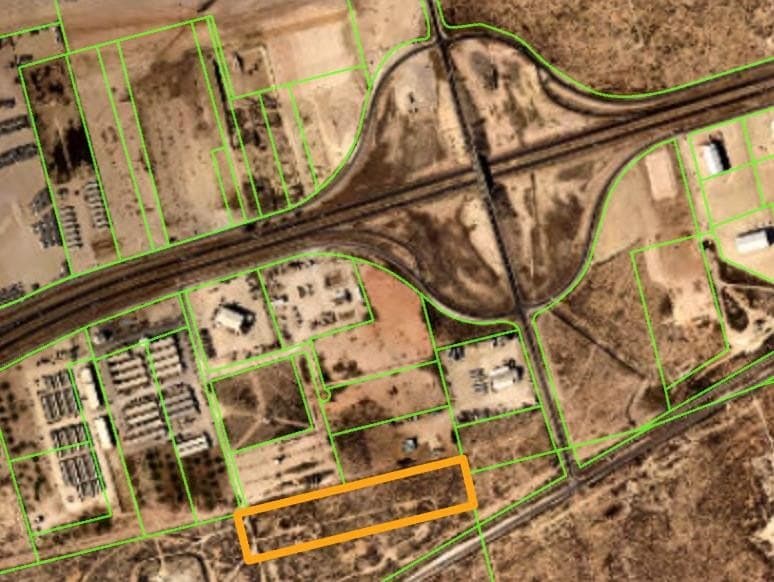 10 acres in Ector County - photo 2