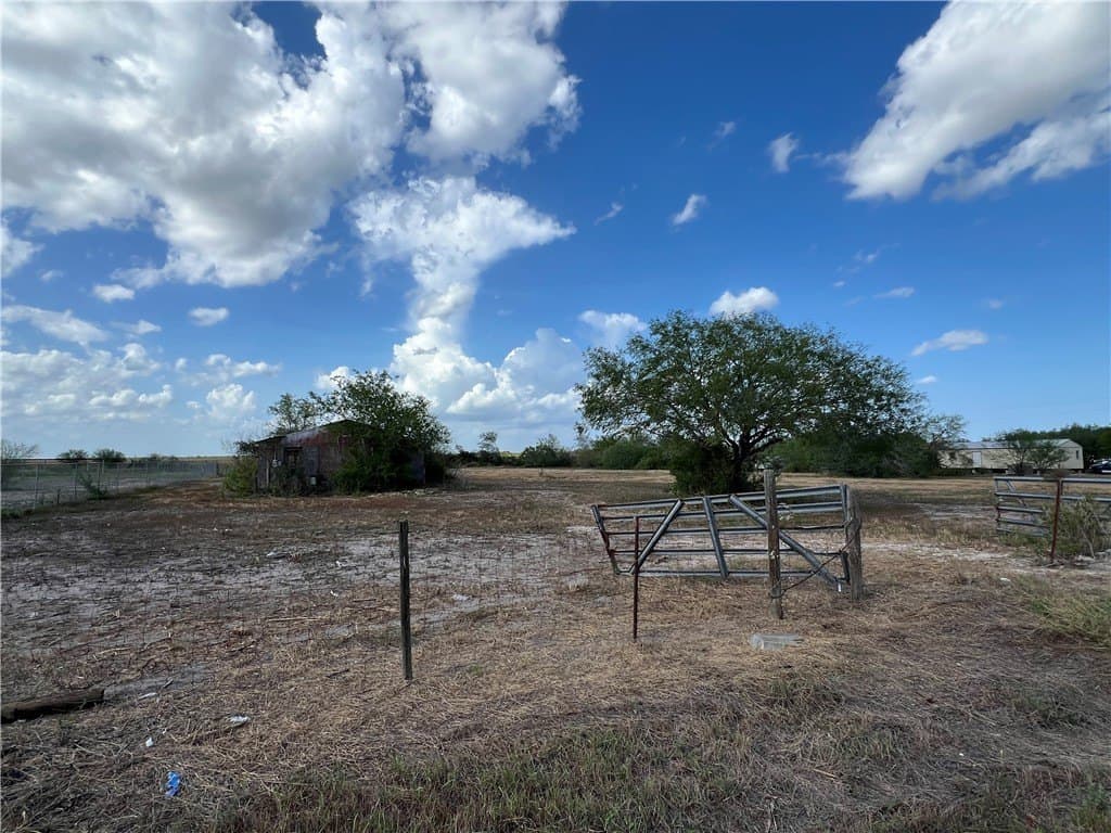 2.98 acres in Jim Wells County - photo 31