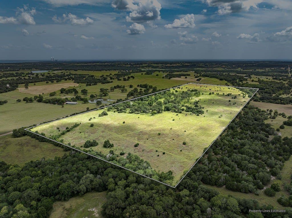 7 acres in Fayette County - photo 3