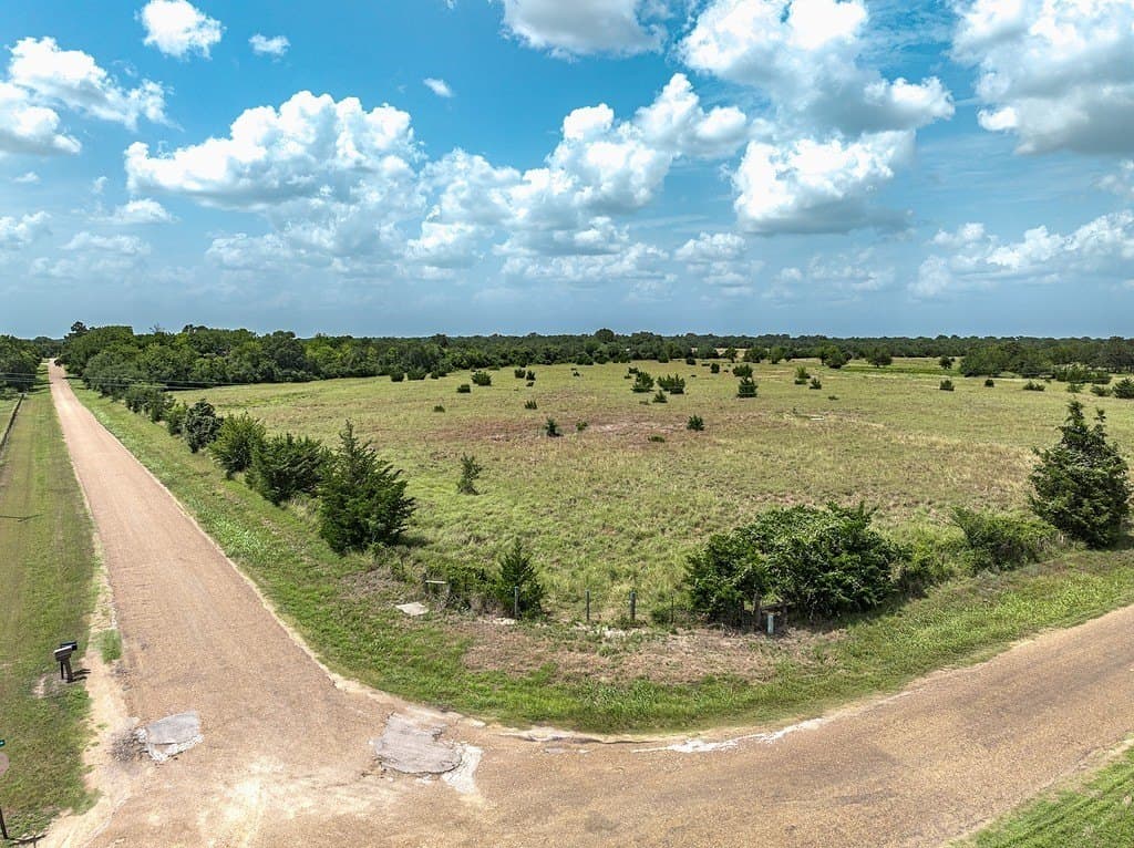 7 acres in Fayette County - photo 4