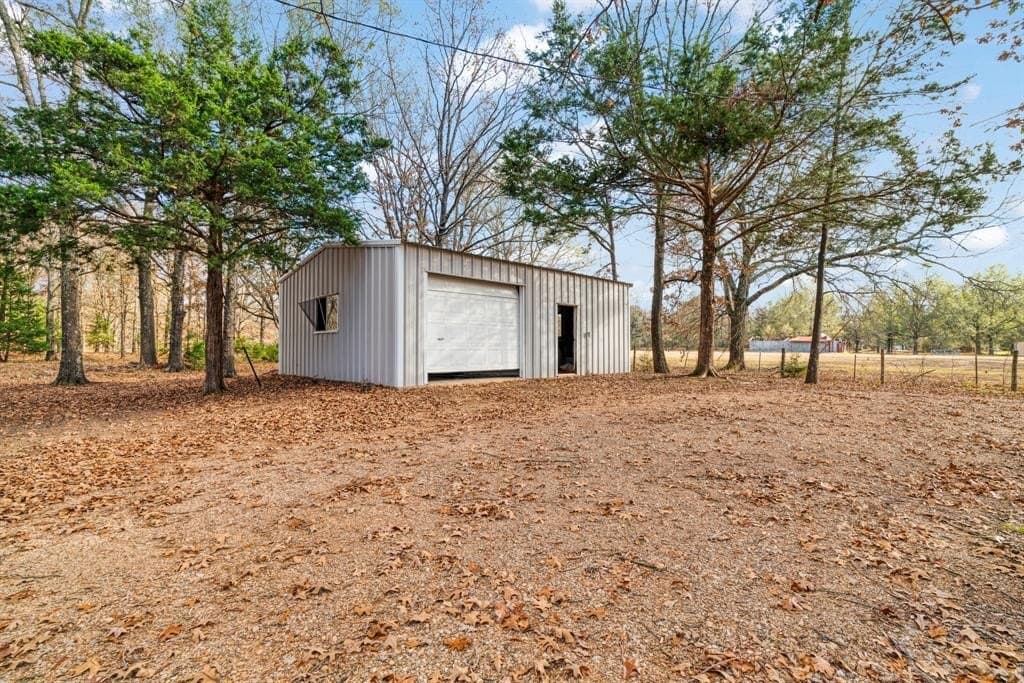 10.41 acres in Lamar County - photo 5