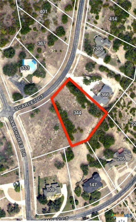 0.94 acres in Comal County - photo 18