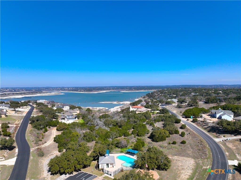 0.94 acres in Comal County - photo 7