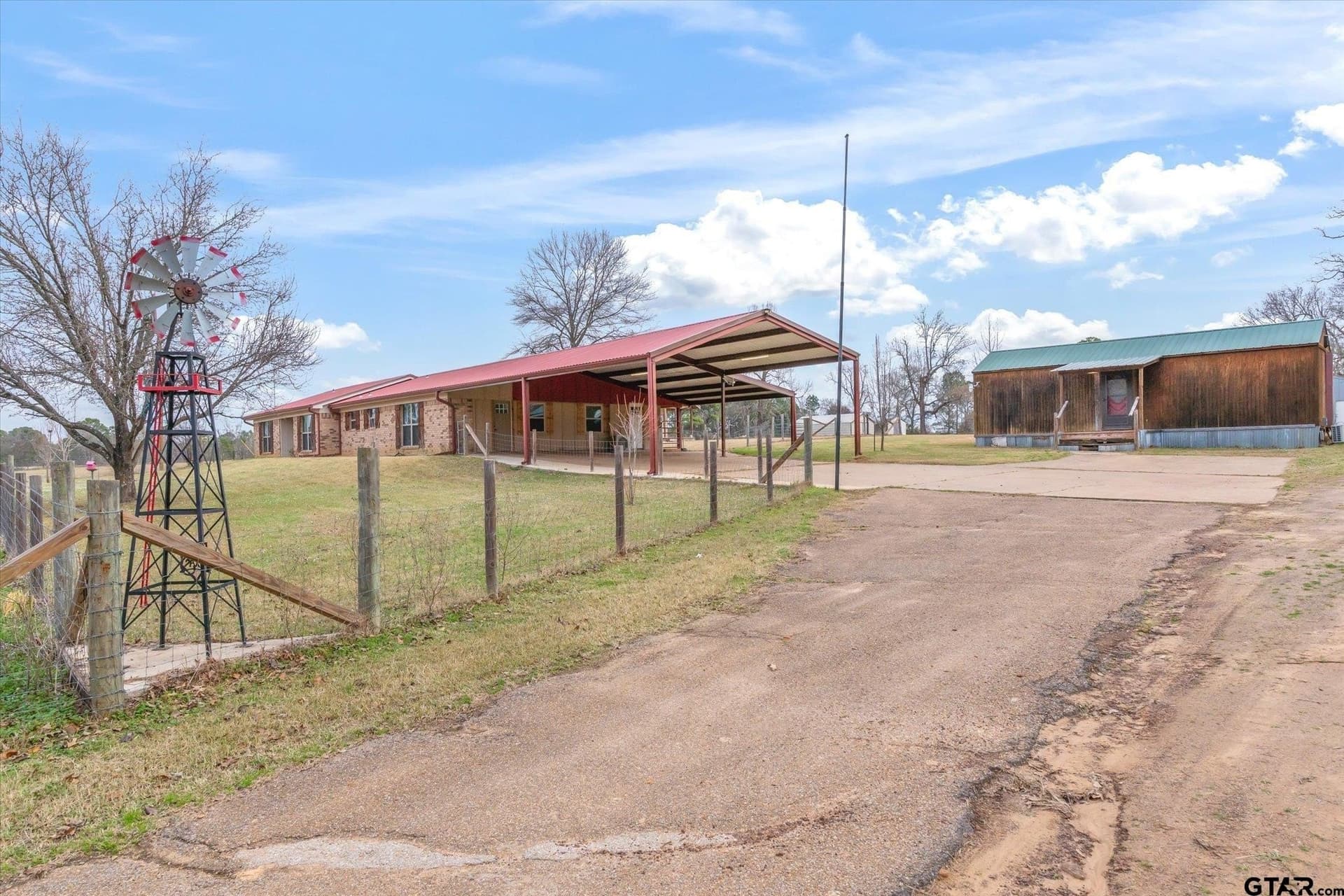 9.85 acres in Upshur County - photo 2