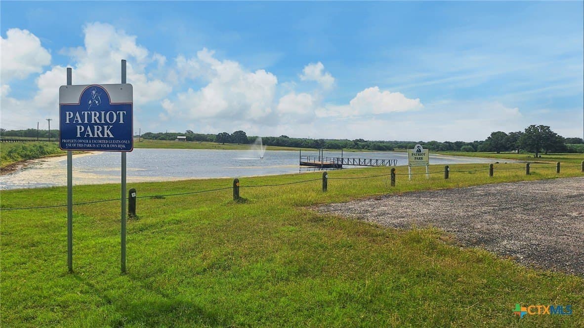 5 acres in Gonzales County - photo 13