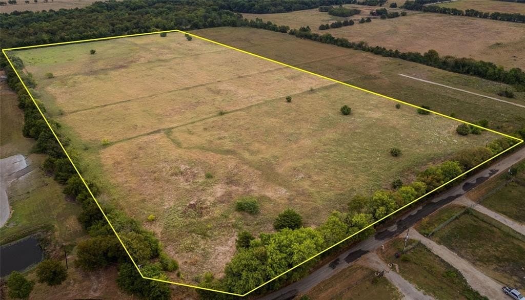19.11 acres in Hunt County - photo 5