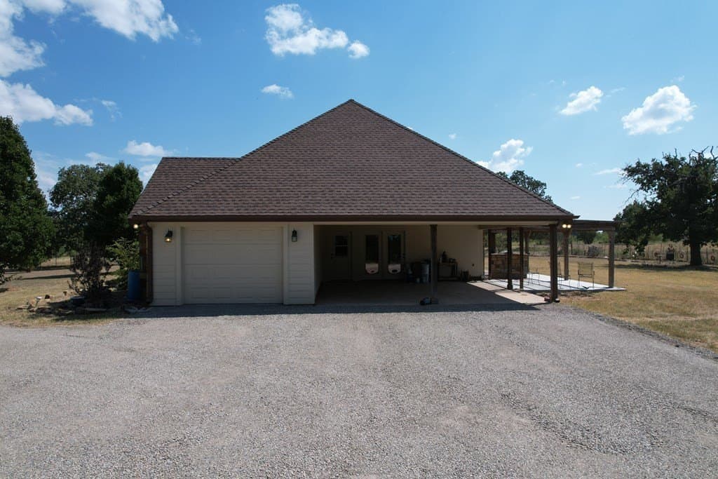 165 acres in Stephens County - photo 2