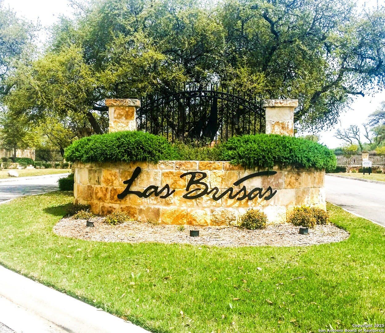 0.53 acres in Comal County - photo 16