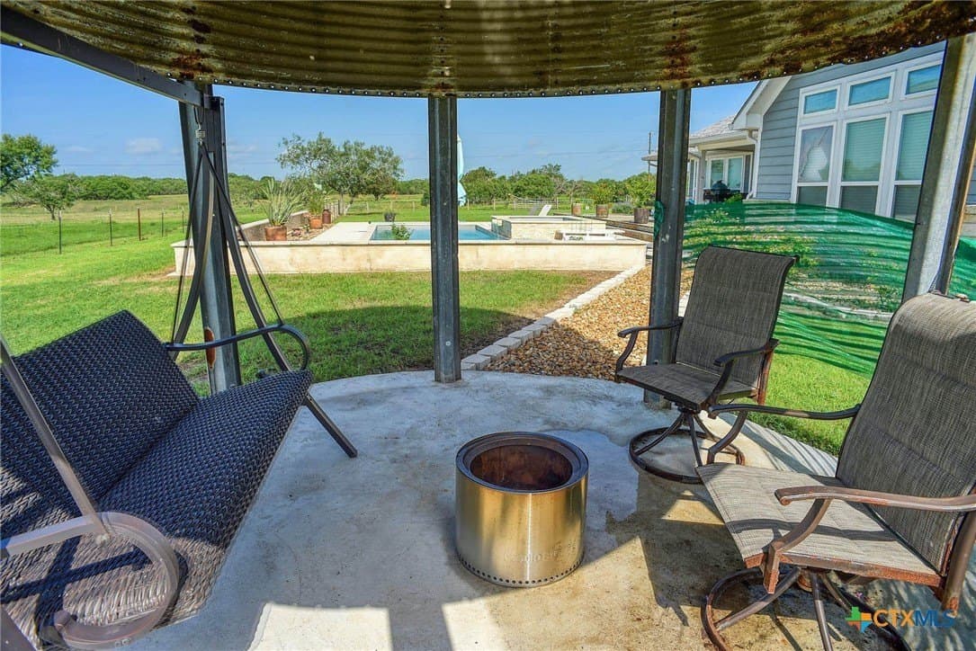25.7 acres in Lavaca County - photo 22