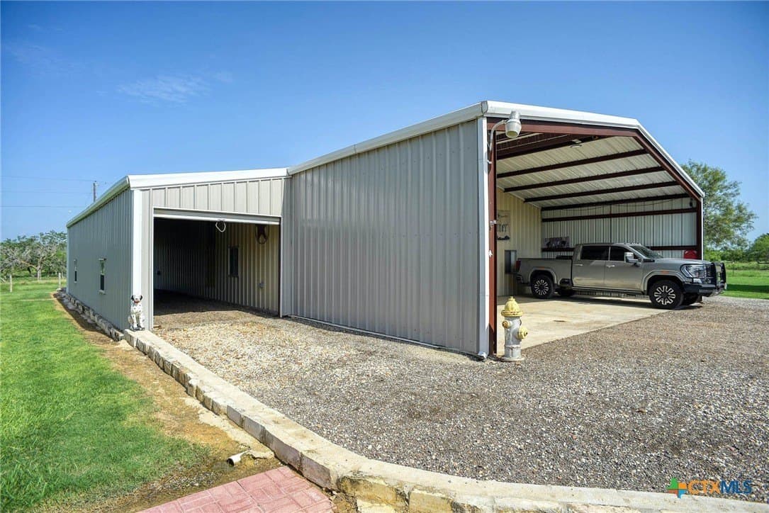 25.7 acres in Lavaca County - photo 27
