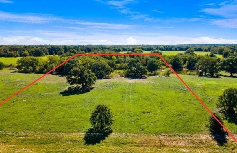 5.02 acres in Navarro County - photo 4