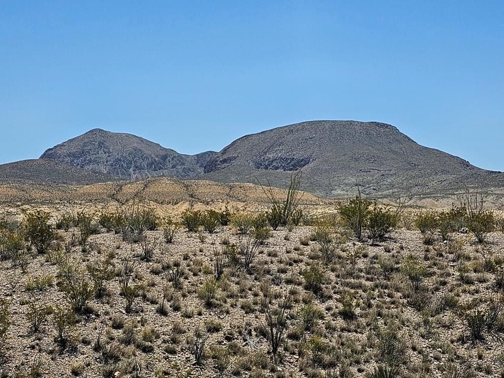5 acres in Brewster County - photo 2