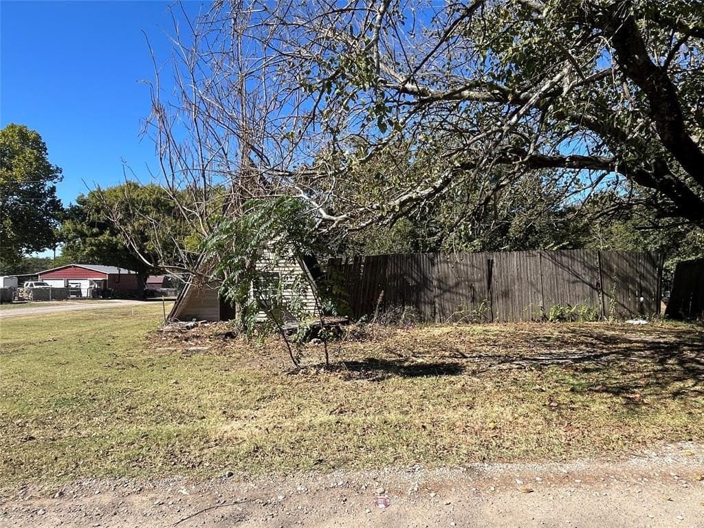 0.11 acres in Hunt County - photo 8