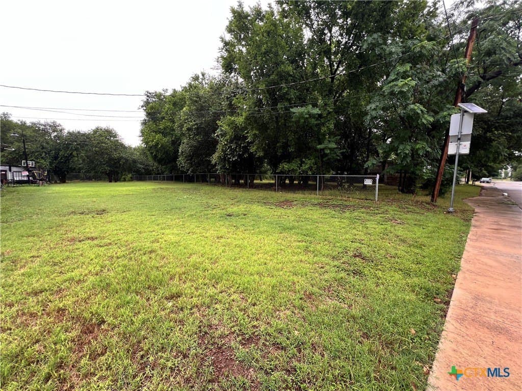 0.16 acres in Hays County - photo 2