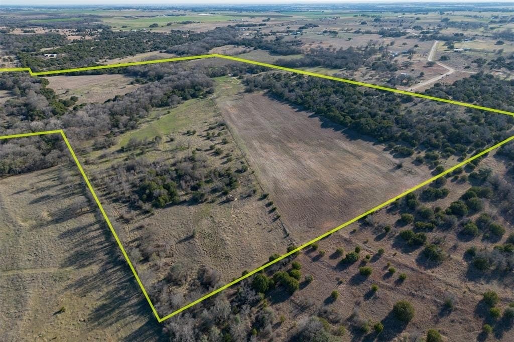 106.28 acres in Erath County - photo 2