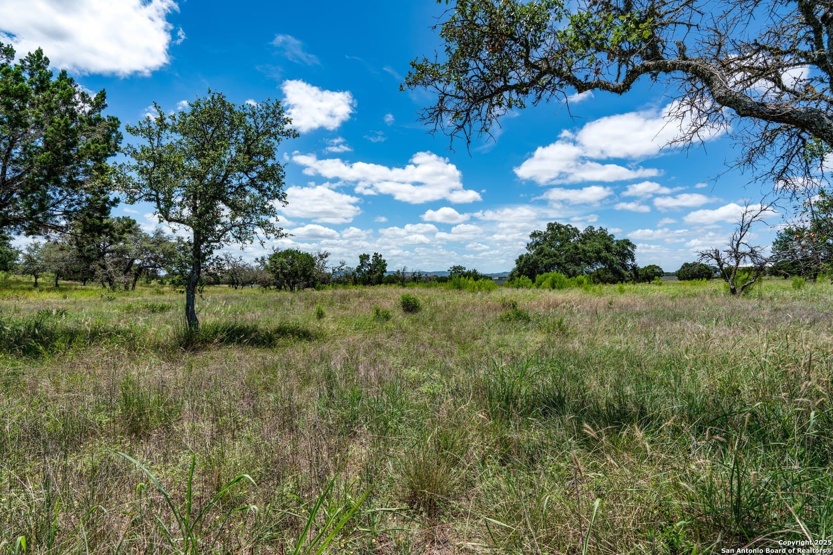10.25 acres in Bandera County - photo 18