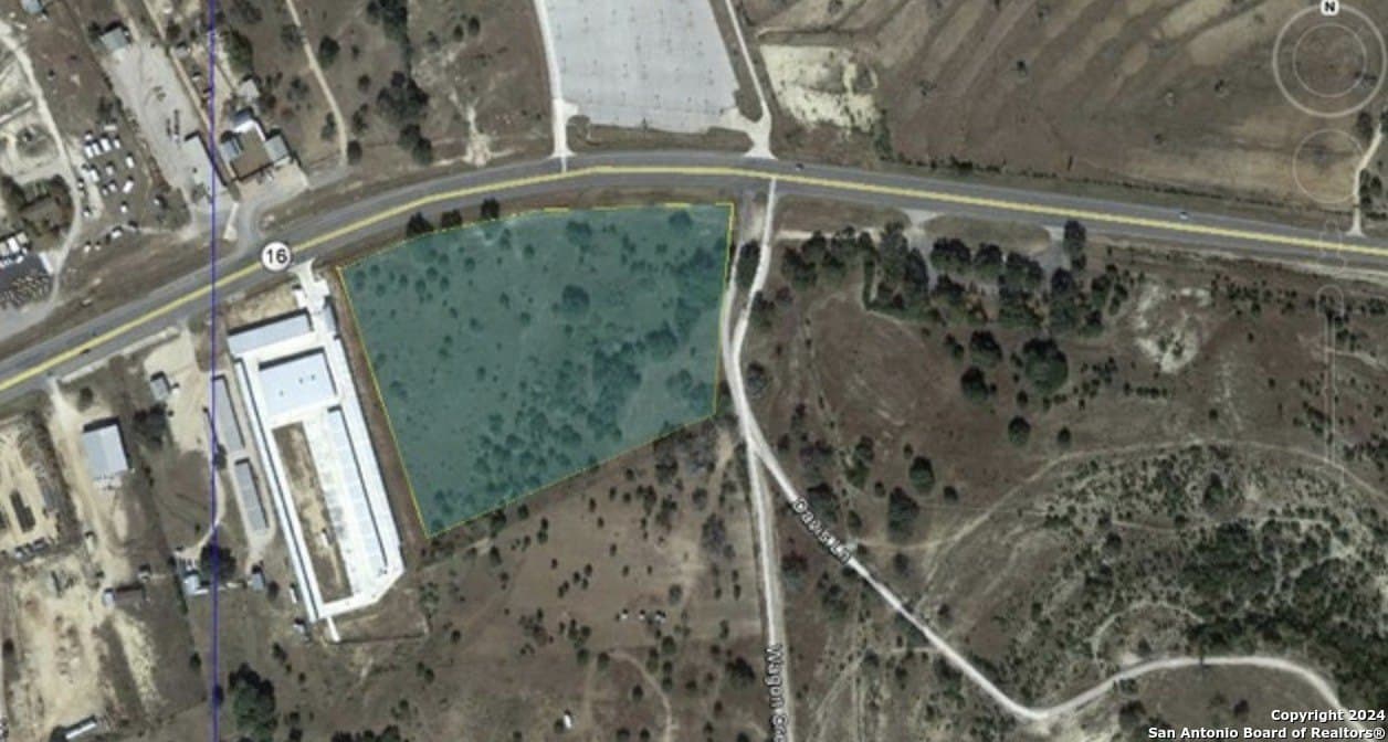 10.25 acres in Bandera County - photo 7