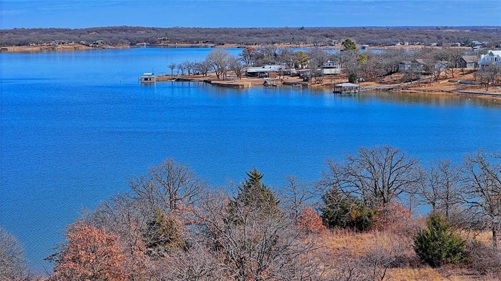 4.86 acres in Montague County - photo 6