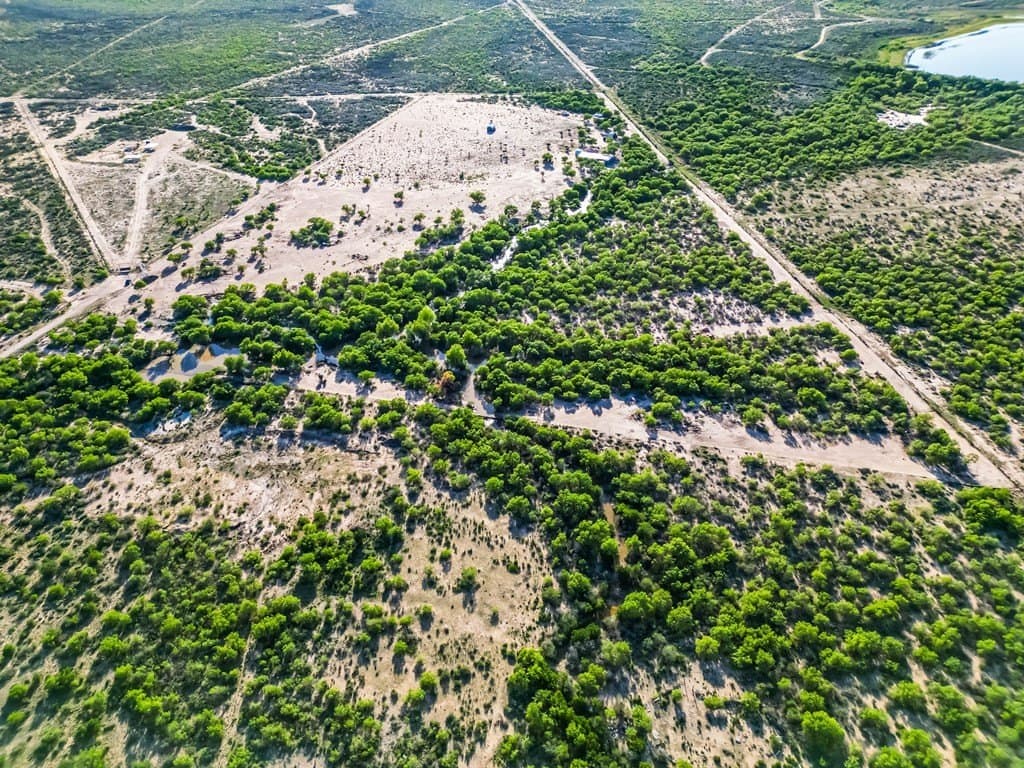 40.42 acres in Maverick County - photo 7