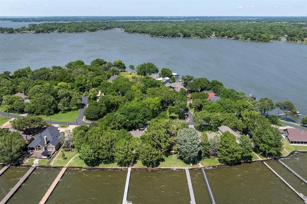 0.29 acres in Henderson County - photo 7