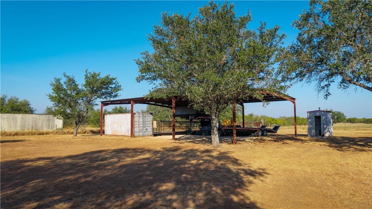 20 acres in Atascosa County - photo 25