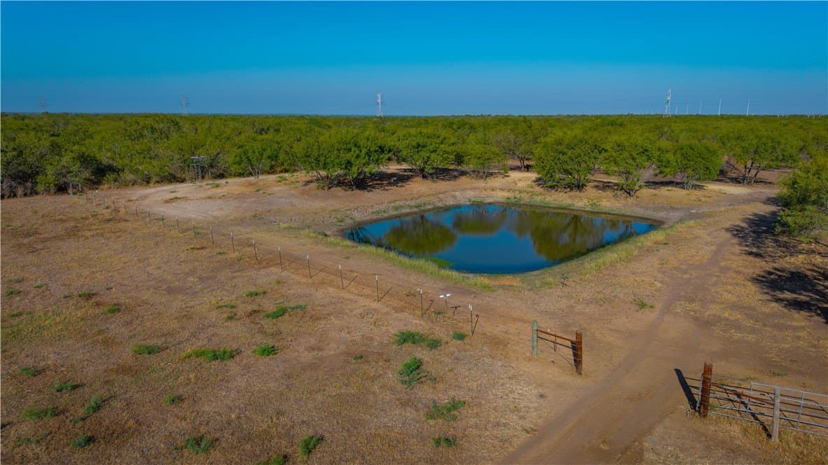 20 acres in Atascosa County - photo 36
