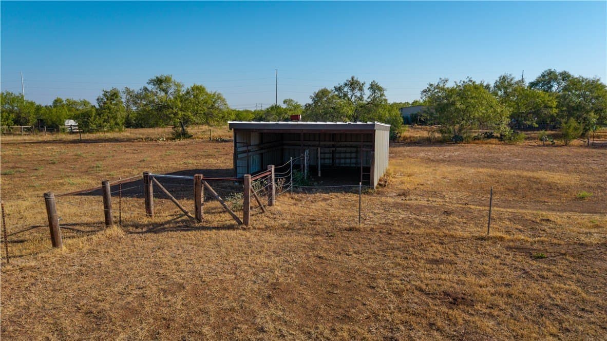 20 acres in Atascosa County - photo 26