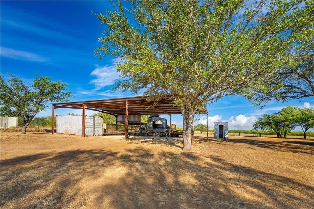 20 acres in Atascosa County - photo 30
